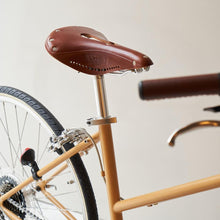 Załaduj obraz do przeglądarki galerii, Siodełko B17 Carved