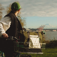 Załaduj obraz do przeglądarki galerii, Acme Tech Tote