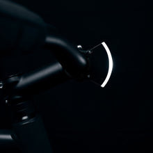 Załaduj obraz do przeglądarki galerii, Lampka Curve Light przód