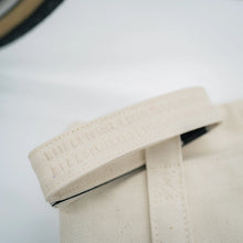 Załaduj obraz do przeglądarki galerii, Tokyobike Plus Fukuoka Round Pannier Bag