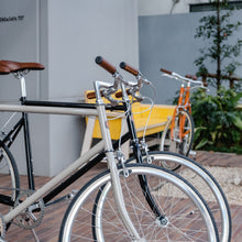 Załaduj obraz do przeglądarki galerii, Mono