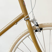 Załaduj obraz do przeglądarki galerii, Opona 26" x 1.15 (CS26/Bisou/Mono/Mono Bisou) Ivory/Ivory