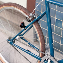 Załaduj obraz do przeglądarki galerii, Opona Fairweather Cruise Tyre 26 x 1.75