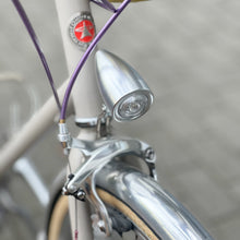 Załaduj obraz do przeglądarki galerii, Bullet Front Light