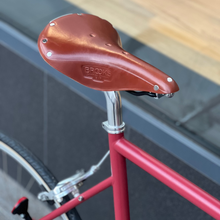 Załaduj obraz do przeglądarki galerii, Siodełko B17