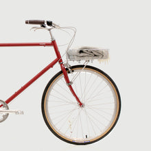 Załaduj obraz do przeglądarki galerii, Half Basket 139