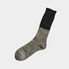 Załaduj obraz do przeglądarki galerii, Skarpety Boston