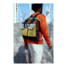 Załaduj obraz do przeglądarki galerii, Składany plecak Hank