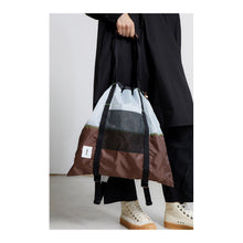 Załaduj obraz do przeglądarki galerii, Składany plecak Harvey