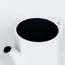 Załaduj obraz do przeglądarki galerii, Emaliowany czajnik Potoru
