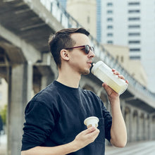 Załaduj obraz do przeglądarki galerii, To Go Bottle
