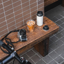 Załaduj obraz do przeglądarki galerii, Travel Tumbler 500 ml
